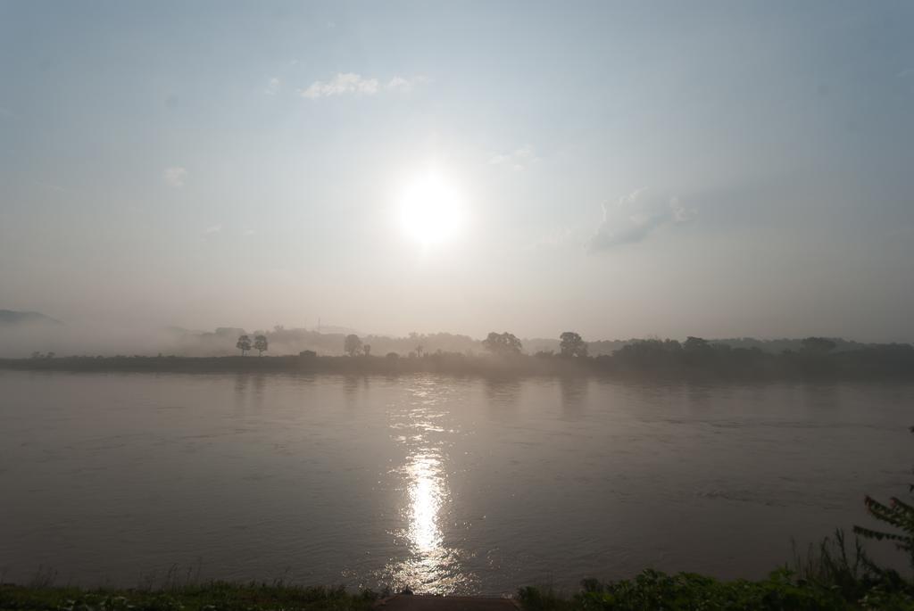 Namkhong Riverside Chiang Khong Exterior photo